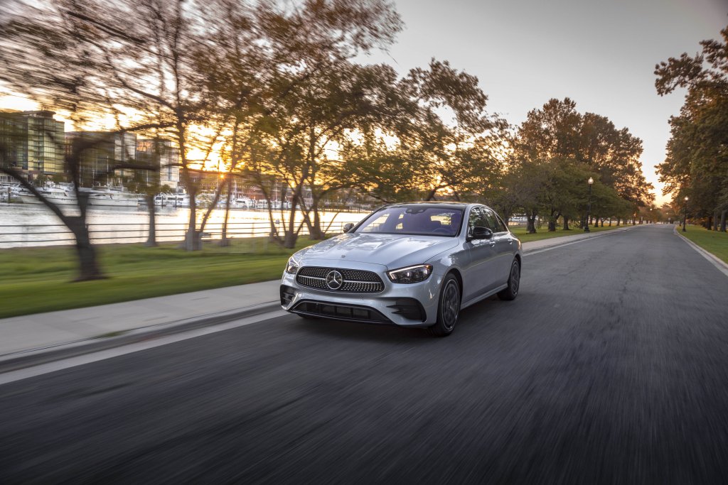Mercedes-Benz E-Class named MotorTrend 2021 Car of the Year