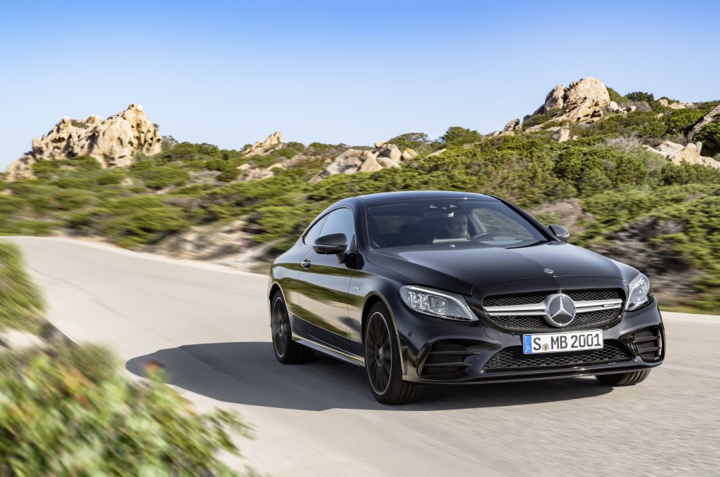 The new Mercedes-AMG C 43 Coupe and Cabriolet