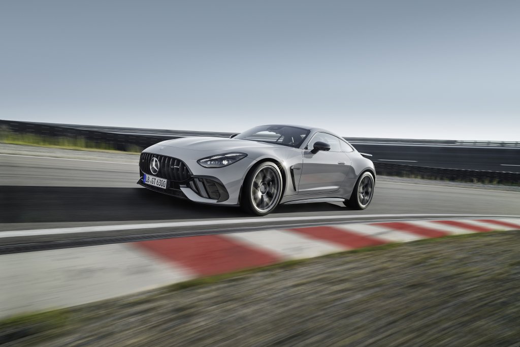 The new Mercedes-AMG GT 63 PRO 4MATIC+: even more agile for the racetrack