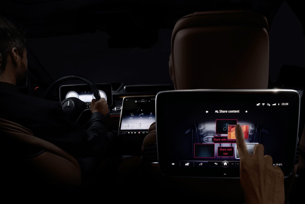 Meet the S-Class DIGITAL: "My MBUX" (Mercedes-Benz User Experience)