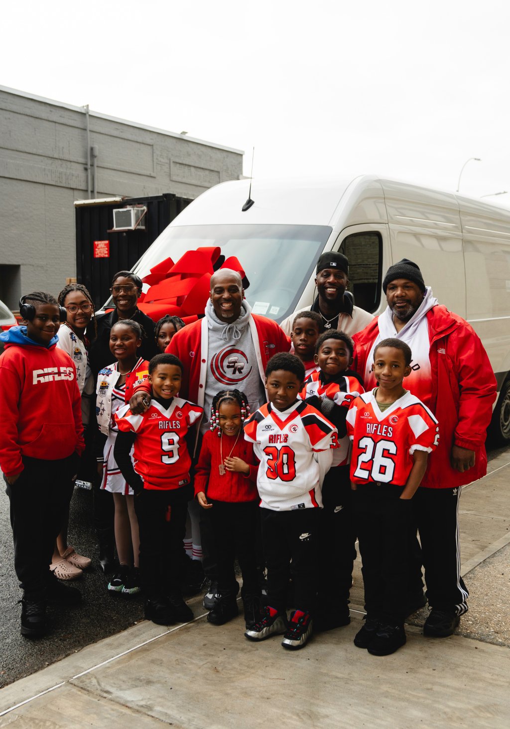 Mercedes-Benz USA Announces "12 Days of Christmas" eSprinter Donations, in Support of the 2025 "Holidays with Love" Campaign