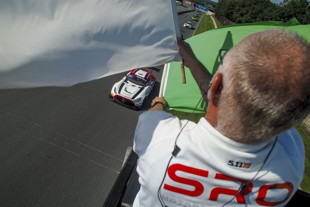 Repeat GT World Challenge America Powered by AWS Race Wins Keep Mercedes-AMG Motorsport Customer Racing Teams JMF Motorsports and Regulator Racing in 2025 Championship Contention