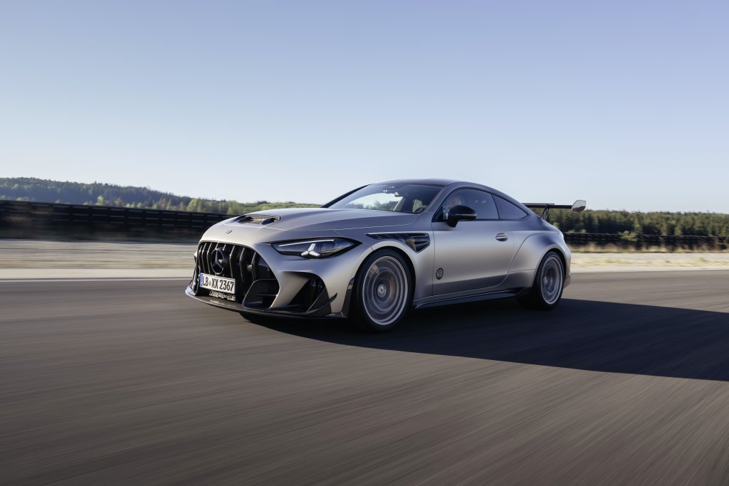 Mercedes-AMG CLE 646 Spezialanfertigung: Purist High-Performance Coupe for Maximum Driving Dynamics