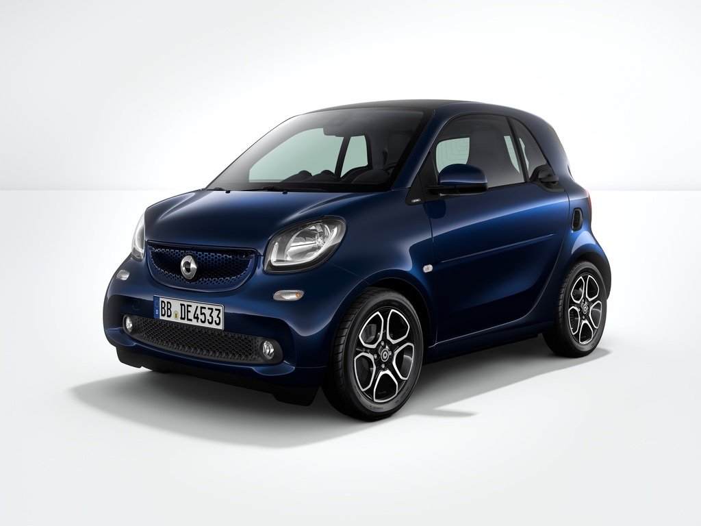 smart celebrates 10th Anniversary with Special Edition