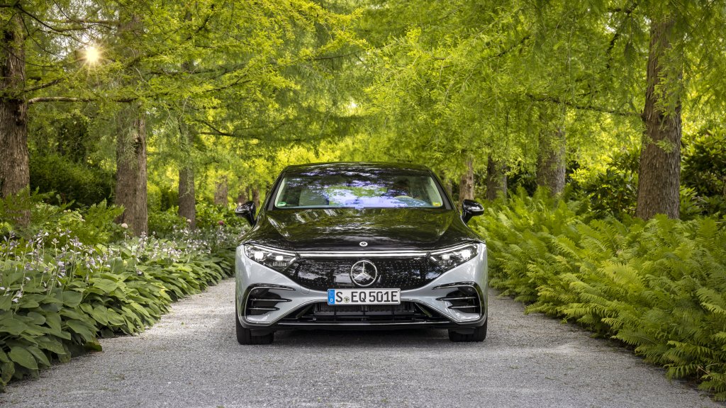 Mercedes-Benz USA Announces Pricing and Packaging Structures for all-new EQS Sedan