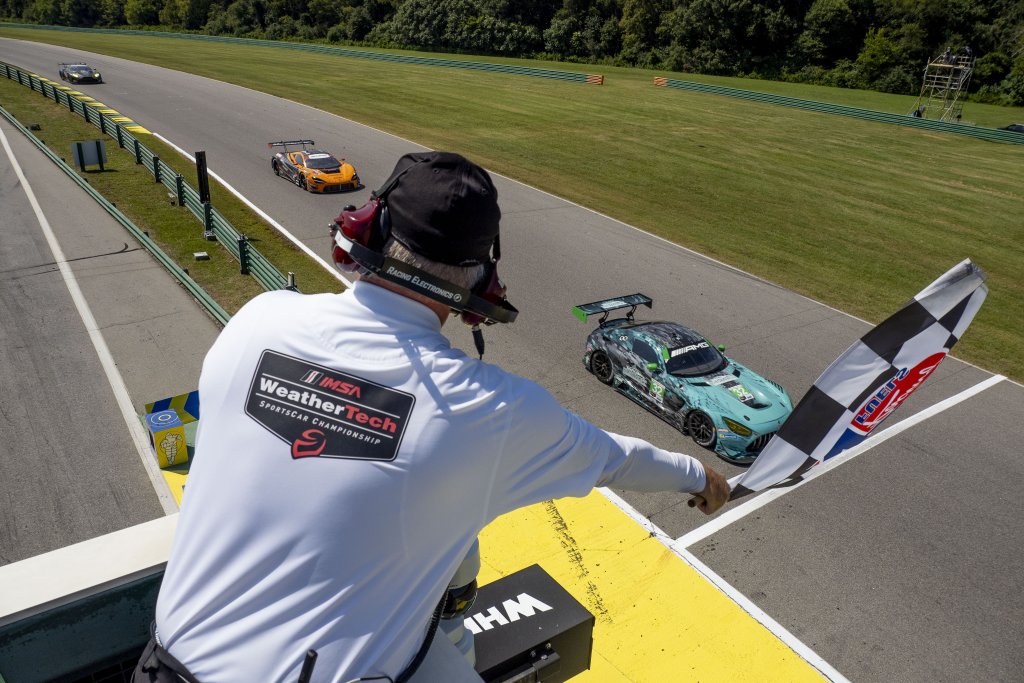 Race Win and Fourth-Place Finish Move Mercedes-AMG and Mercedes-AMG Motorsport Customer Racing Teams Korthoff Preston Motorsports and Winward Racing Closer to Year-End Championship Honors