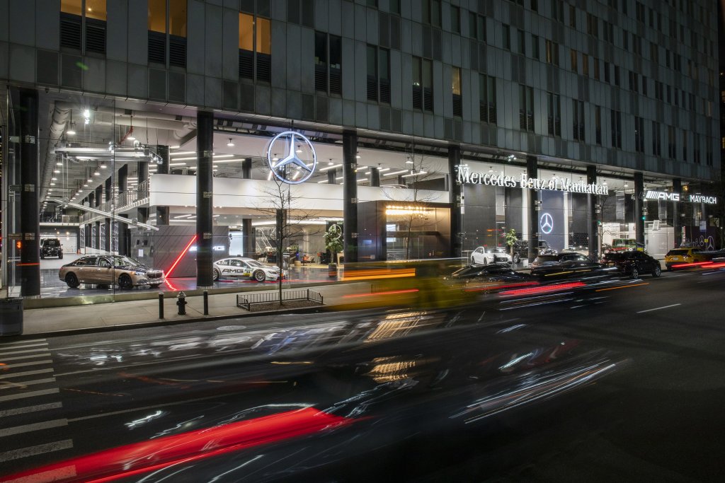 Mercedes-Benz USA Celebrates U.S. Premiere of the All-New CLA at the Grand Opening of its Reimagined Mercedes-Benz of Manhattan Flagship Dealership