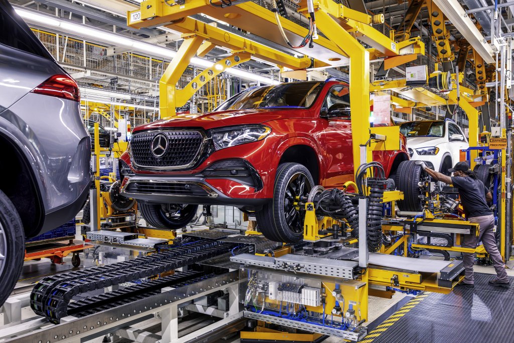 World premieres of new GLE and GLS marked by five-millionth model assembled at MBUSI in Tuscaloosa