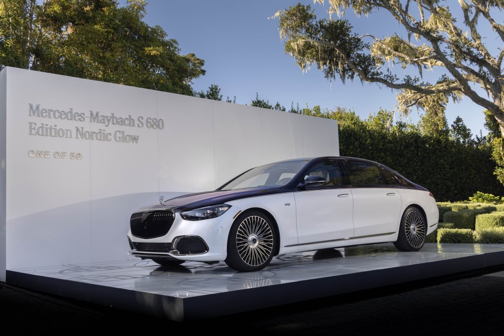 Exclusive Mercedes-Maybach S 680 Edition Nordic Glow celebrates world premiere