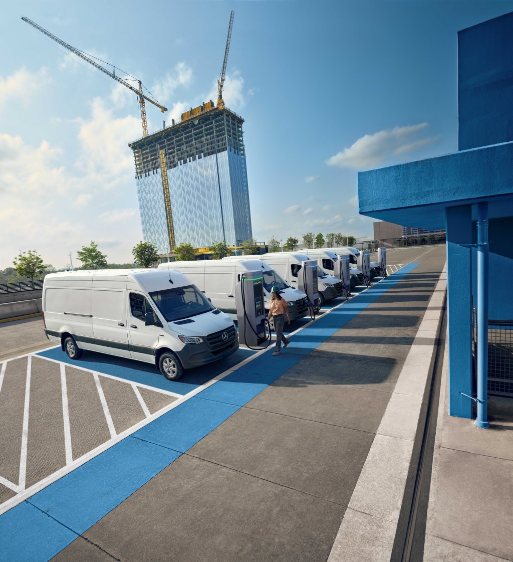 Mercedes-Benz USA announces pricing for the all-new eSprinter
