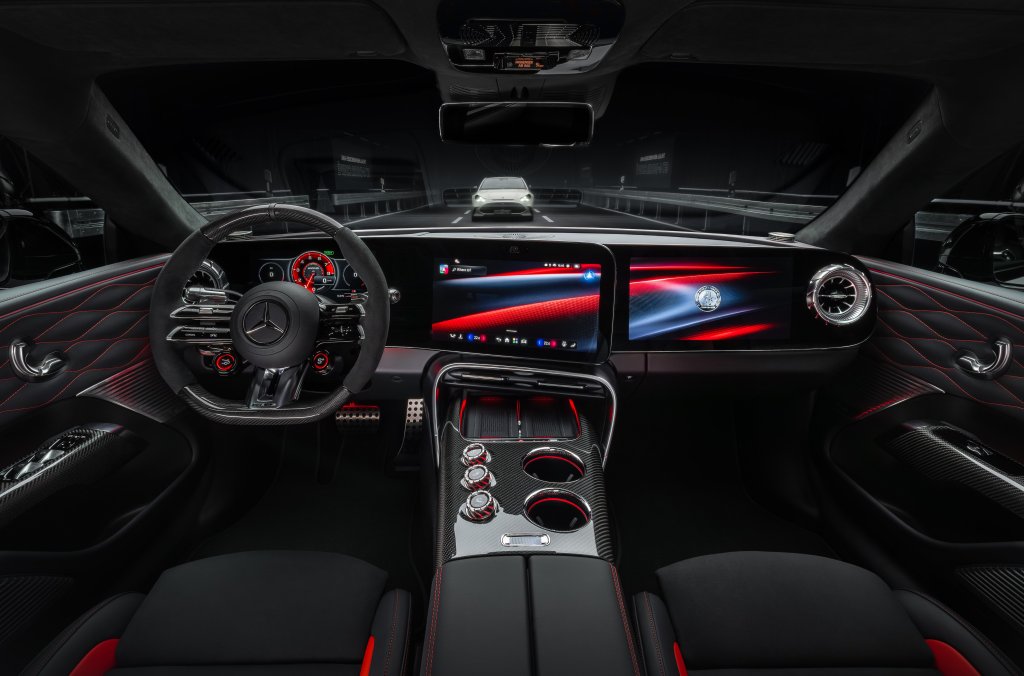 A M G G T4 Door Interior1